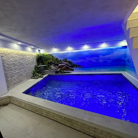 Villa By Expert Vip *